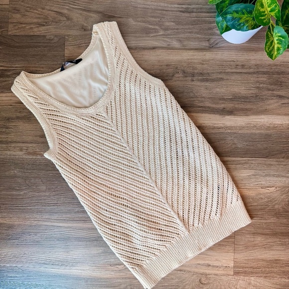 NWT Simply Vera Chevron Crochet Knit Tank Top Cream Size XS - Picture 2 of 14